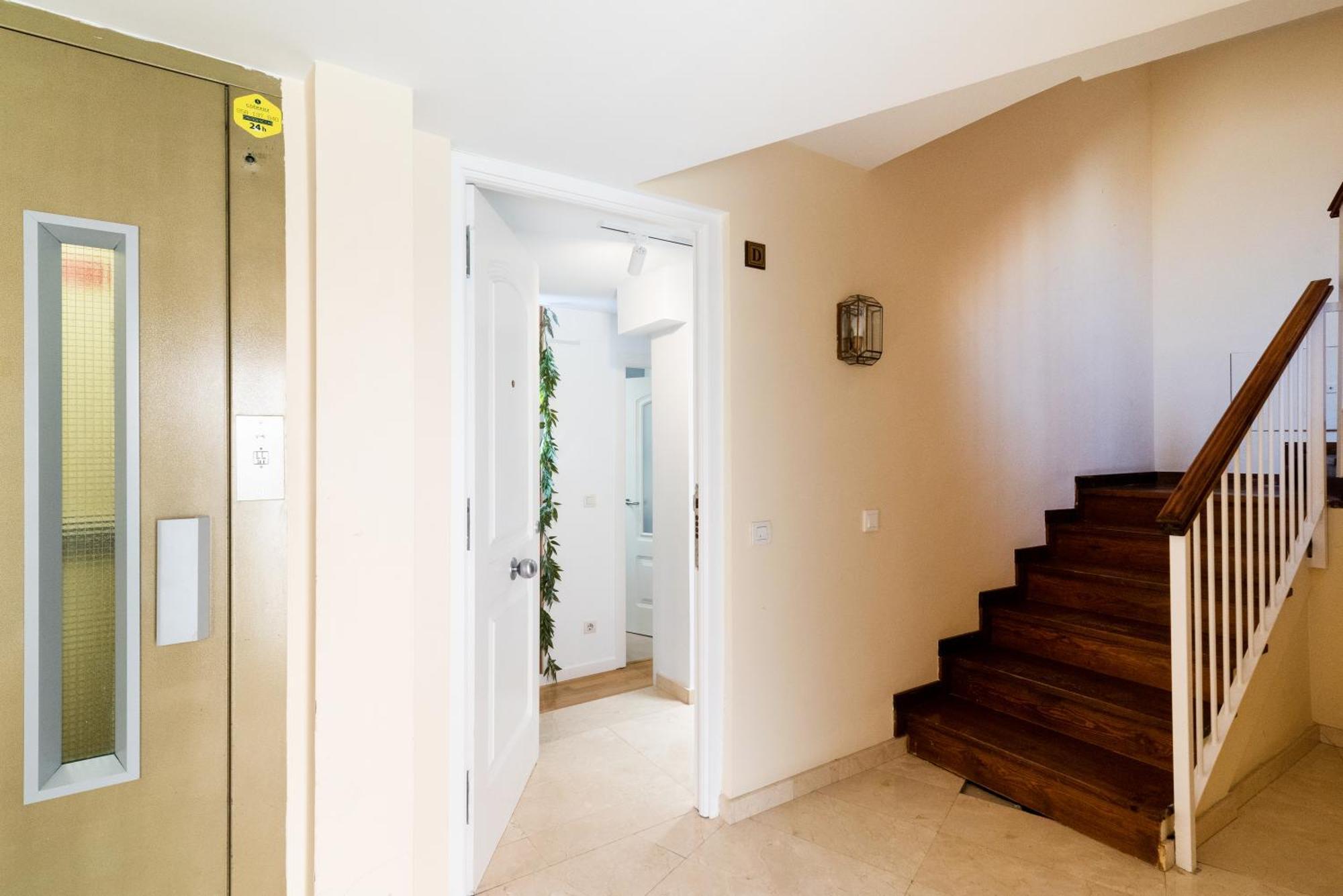 Moderno Apartamento En Granada Centro Ngoại thất bức ảnh