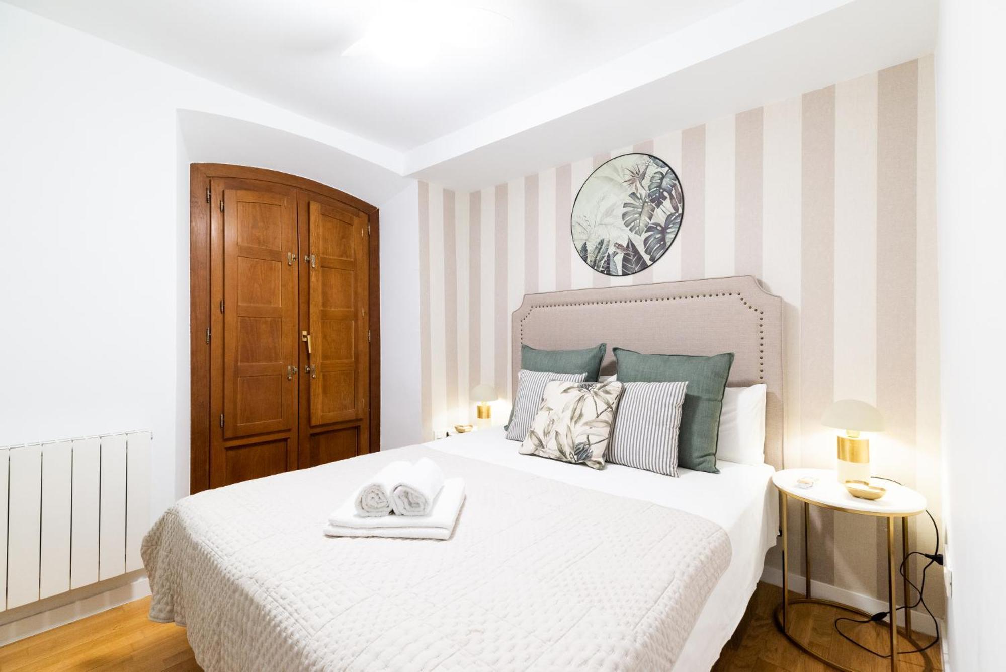 Moderno Apartamento En Granada Centro Ngoại thất bức ảnh