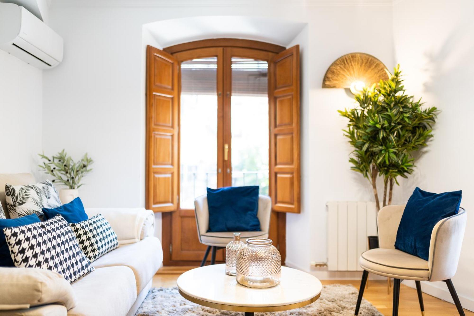 Moderno Apartamento En Granada Centro Ngoại thất bức ảnh