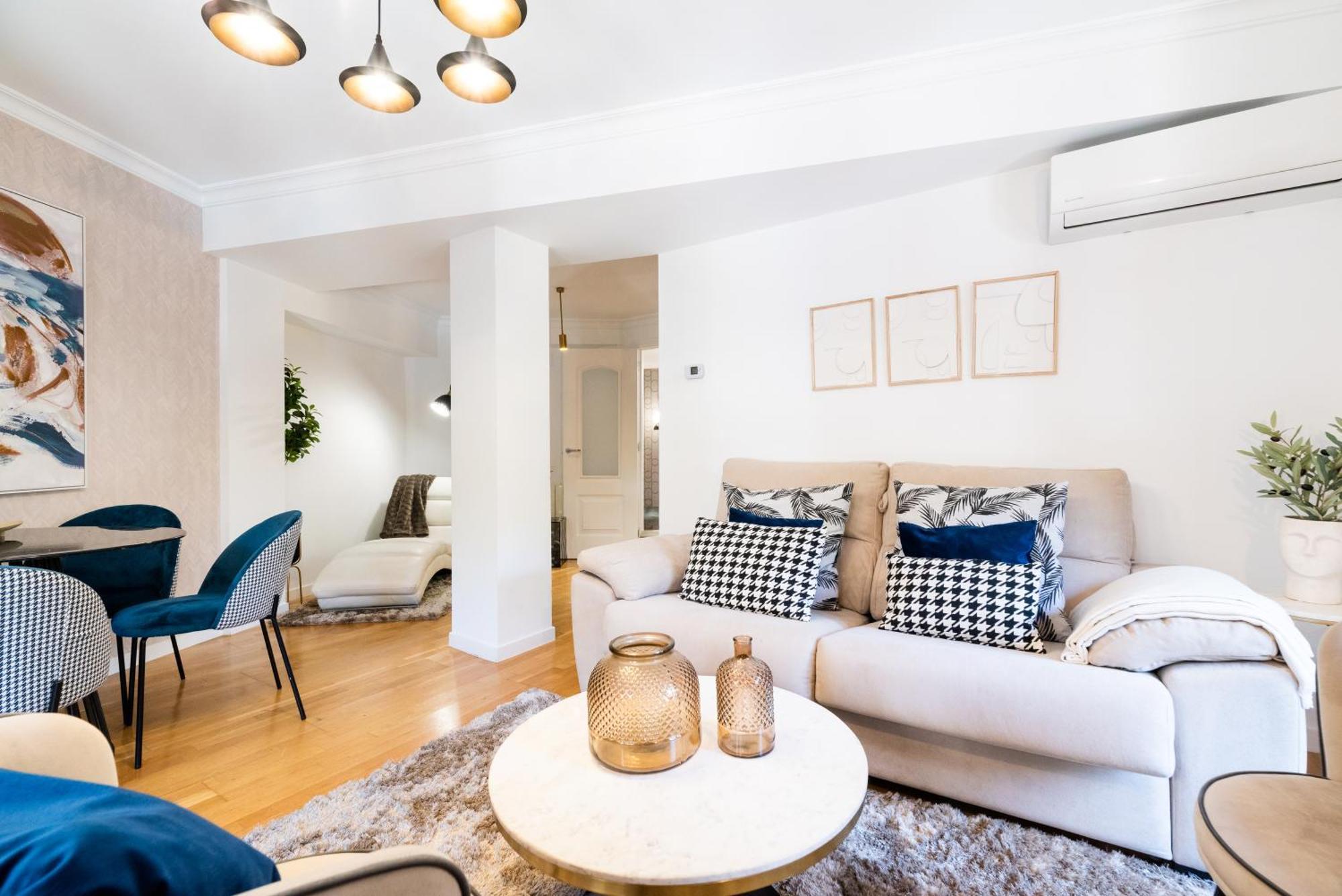 Moderno Apartamento En Granada Centro Ngoại thất bức ảnh