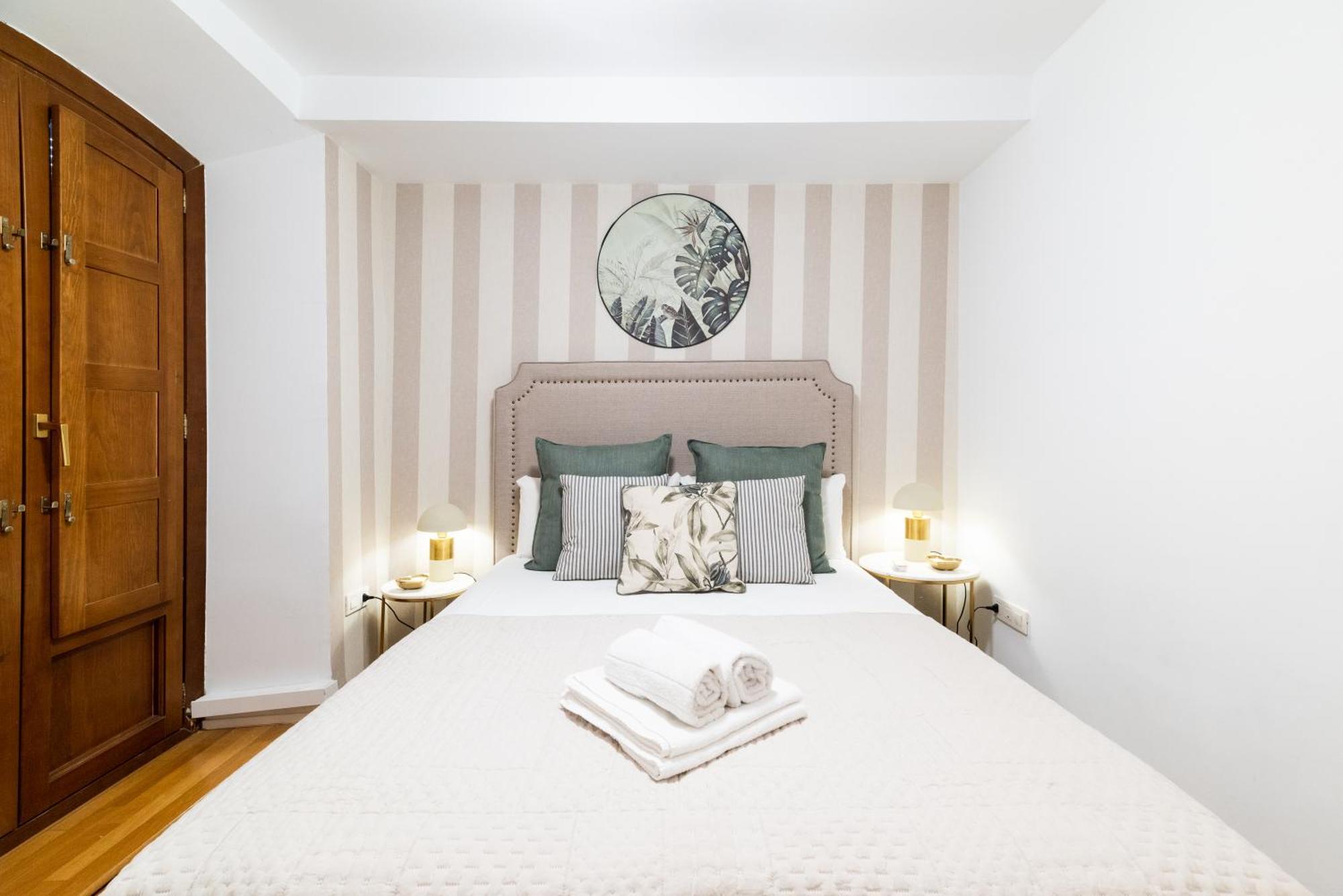 Moderno Apartamento En Granada Centro Ngoại thất bức ảnh